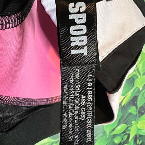 Pink Sports Bra   - Picture 3 of 3